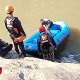 Pelajar di Bondowoso Sempat Mandi Sebelum Terbawa Arus Sampean Baru