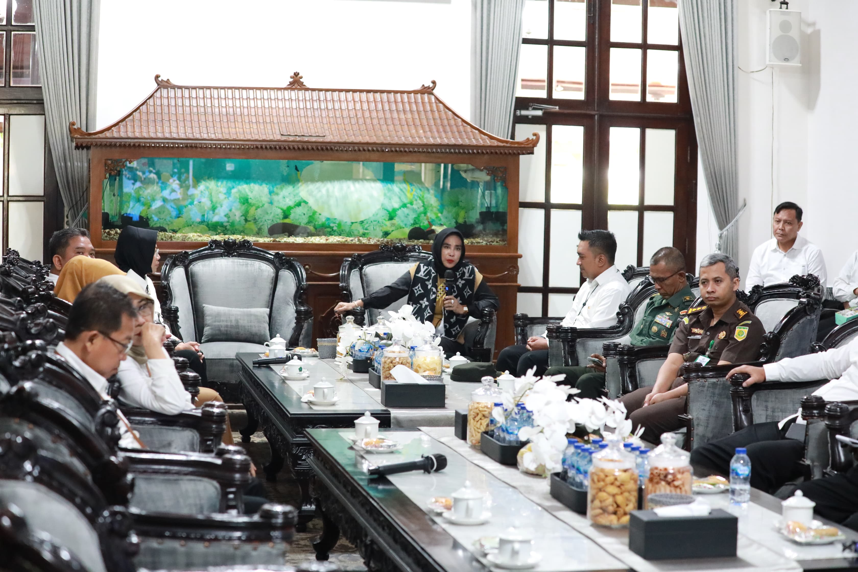 Rapat.jpg