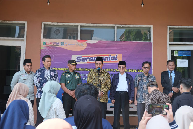 Rektor Unira Malang Lepas Peserta KKN-T 2025, Gerakkan Ketahanan Pangan Bersama TNI
