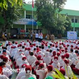 Dispendik Gresik Alokasikan Seragam Gratis untuk Siswa Baru SD dan SMP Negeri