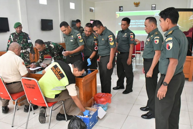 memberikan-arahan-kepada-anggota-Kodim-Ponorogo.jpg