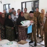 1,6 Juta Kilogram Beras Disalurkan 83.589 Penerima di Kabupaten Mojokerto