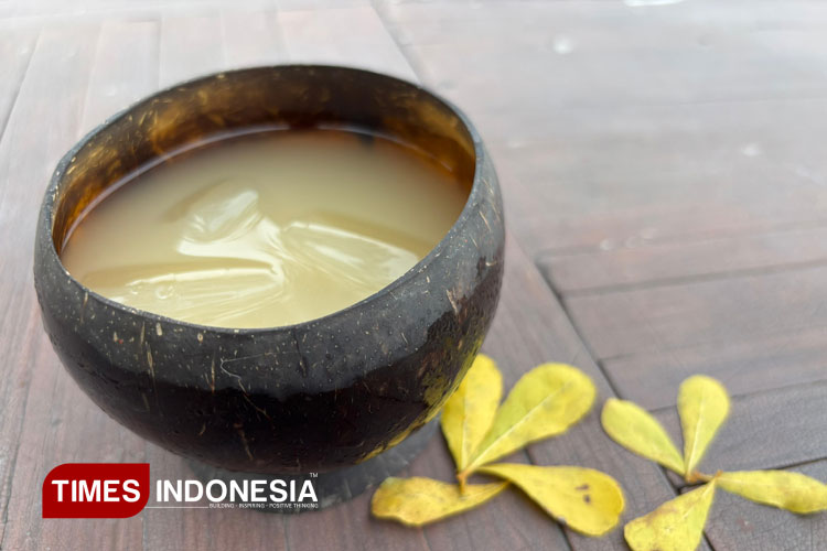 Beras kencur with it, a refreshing herbal drink summer during sa hot day in summer. (Photo: Khodijah Siti/TIMES Indonesia)