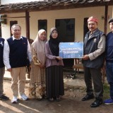 Arini, Anak Guru Madrasah Dapat Beasiswa Penuh Kuliah di FISIP UB