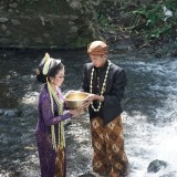 Warga Sumberwringin Bondowoso Nyonteng Kolbuk, Ritual Menjaga Sumber Mata Air