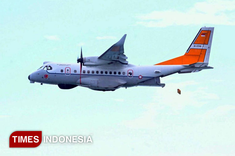 Pesawat-CN-235.jpg