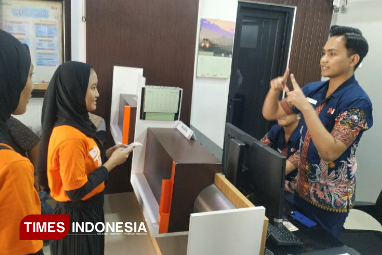 Momen HAN 2025, Anak-anak Disabilitas Nikmati Keseruan Naik Kereta Api