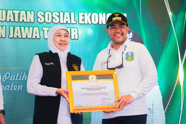 Gubernur Khofifah Apresiasi Nilai Transaksi Ekonomi Kelompok Tani Hutan Jatim Tertinggi se-Indonesia