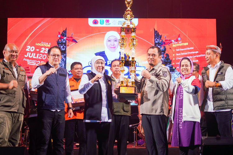 Perkuat Kesiapsiagaan Bencana, Gubernur Khofifah Apresiasi BPBD se-Jatim