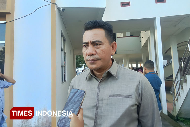 Ketua DPRD Kota Ternate, Rusdi A. Im. (FOTO: Haerun Hamid /TIMS Indonesia)