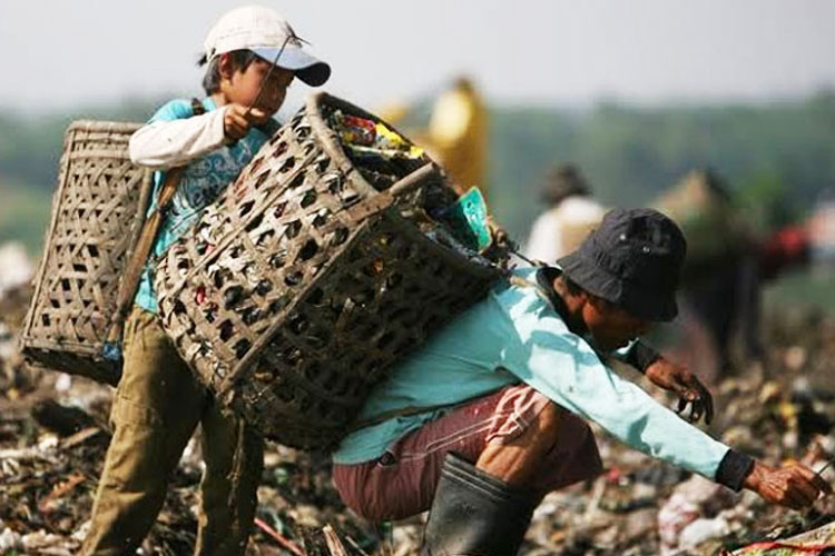 BPS: Maret 2025, Penduduk Miskin Turun Jadi 8,47 Persen