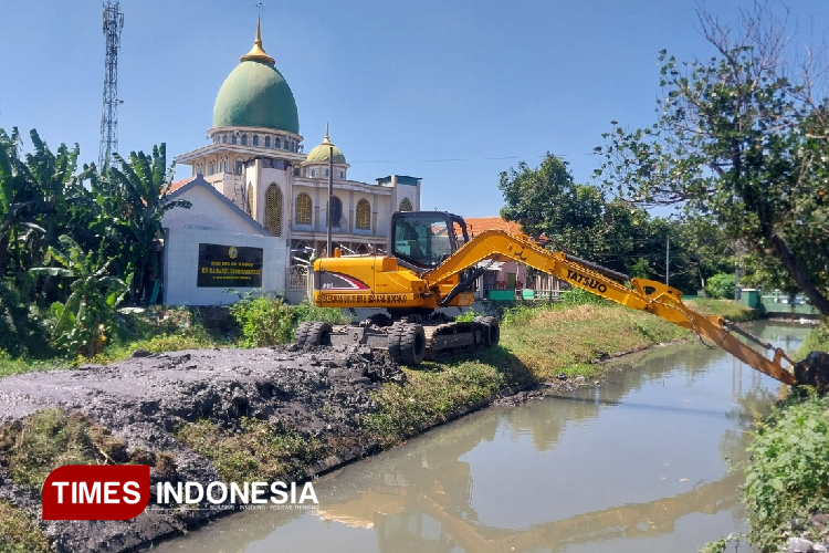 Risiko Banjir Capai Rp12 Triliun, DPRD Sidoarjo Desak PUBMSDA Siapkan Alat Berat di Tiap Kecamatan
