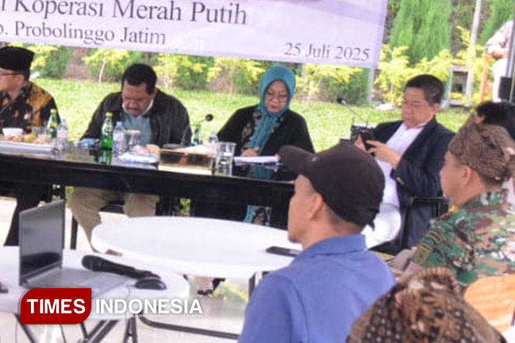 Siti-Zuhro.jpg