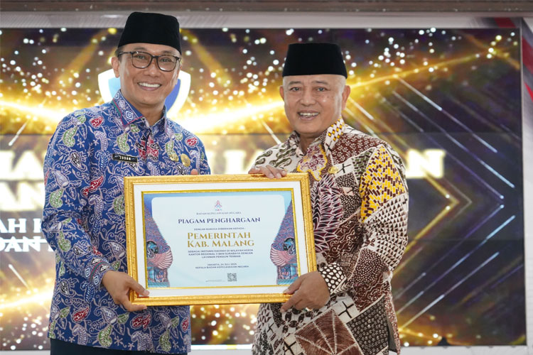 Pemkab Malang Peroleh Dua Penghargaan Terbaik Kinerja Pelayanan Kepegawaian dari BKN