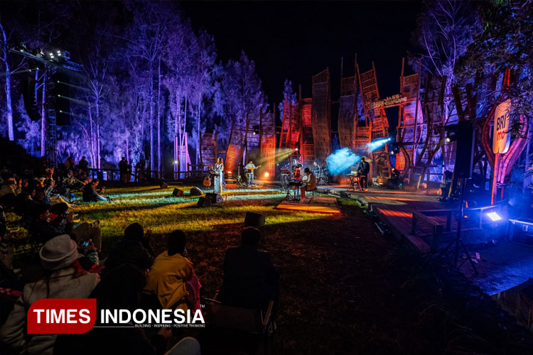 Jazz-Gunung-2.jpg