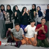 Pemuda Gresik Sulap Limbah Minyak Jelantah Jadi Lilin Aromaterapi Estetik