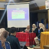KKN FMIPA UB Perkenalkan Modul Digital Pencatatan Keuangan untuk UMKM di Desa Jenggolo
