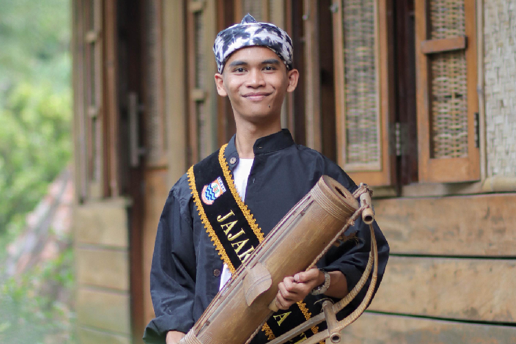 Foto: Jajaka Mimitran Jawa Barat 2025, Mochamad Fathur Rahman. (FOTO: Fathur for TIMES Indonesia)
