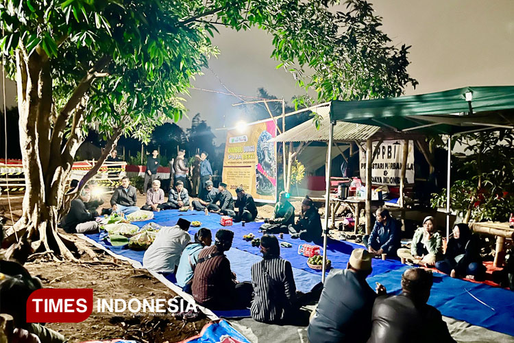 acaraUmbul-Dungo-Puja-Bekti-di-Situs-Wurandungan-3.jpg