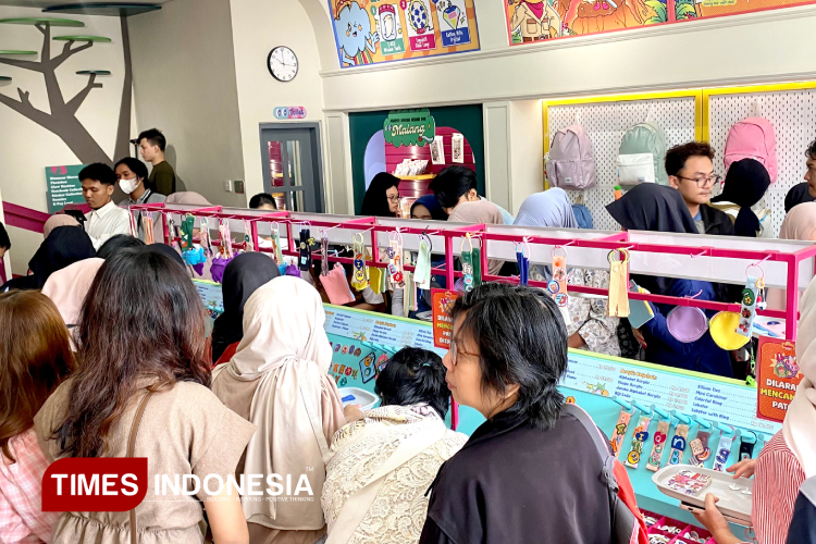Grand-opening-Paddy-Store-q.jpg