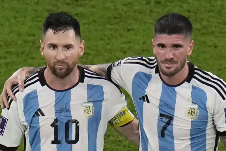 Rodrigo De Paul bereuni di Inter Miami dengan kompatriotnya, Lionel Messi, yang bersama-sama memenangkan Piala Dunia 2022 untuk Argentina.
