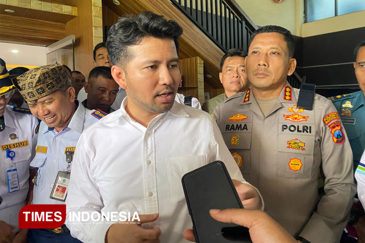 Emil-Elestianto-Dardak-3.jpg