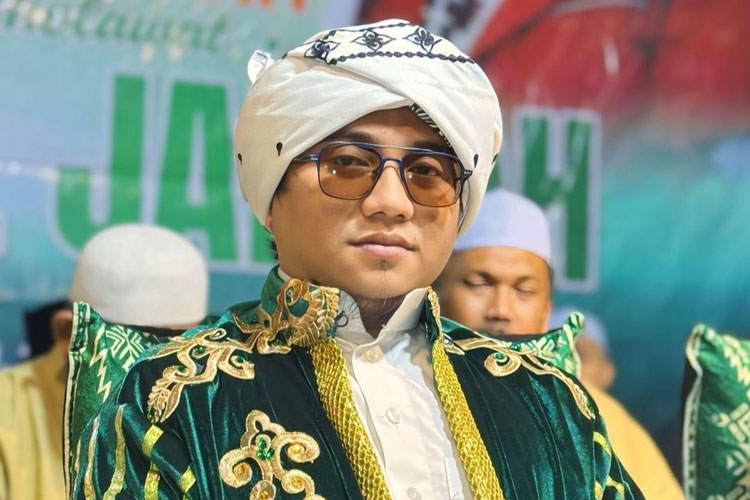 Muhammad Idris Al Marbawy, Pendiri Majelis Thoriqul Jannah Malang.