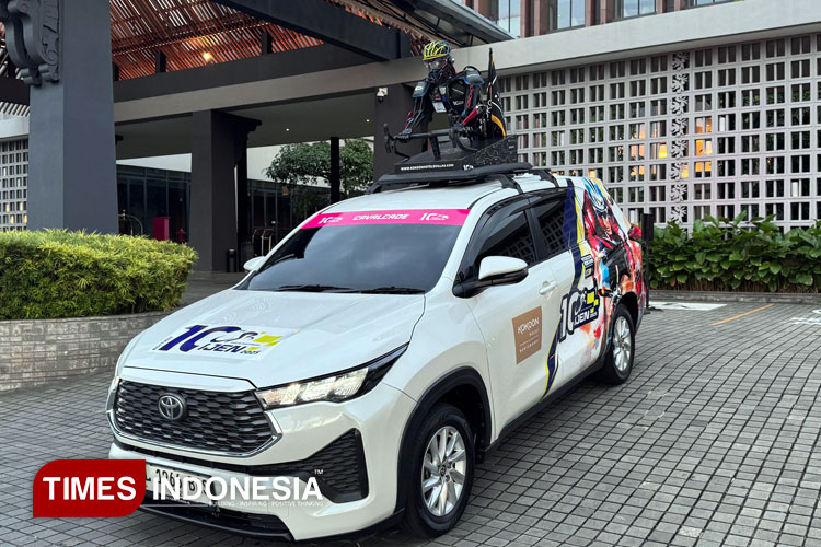 Kokoon Hotel Banyuwangi Sebarkan Ecotourism Lewat Patung Pembalap Besi Bekas di TdBI 2025