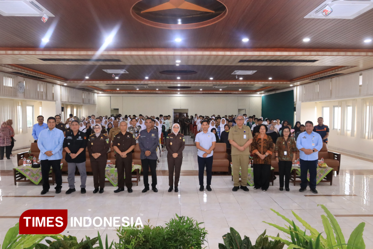 Kejati-DIY-Gandeng-Siswa-dan-Kelompok-Rentan-Bangun-Budaya-Jujur-dari-Akar-Rumput-caf6b083a79e887db.jpg