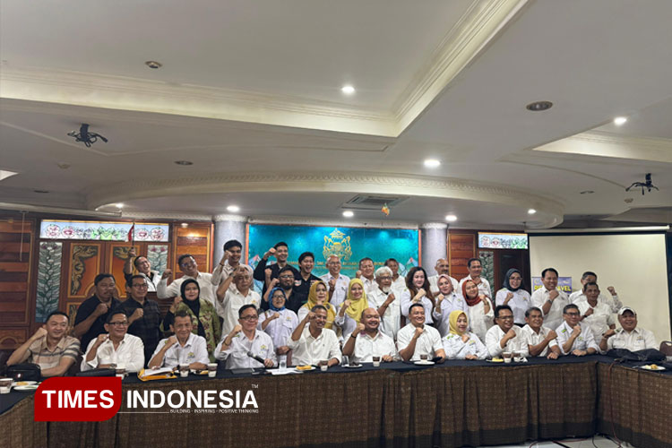 Rapat pleno konsolidasi KADIN Kota Bandung (FOTO: KADIN Kota Bandung for TIMES Indonesia)