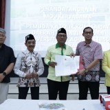 Pemuda Katolik - Untag Surabaya Kolaborasi Beri Beasiswa untuk Mahasiswa Berprestasi