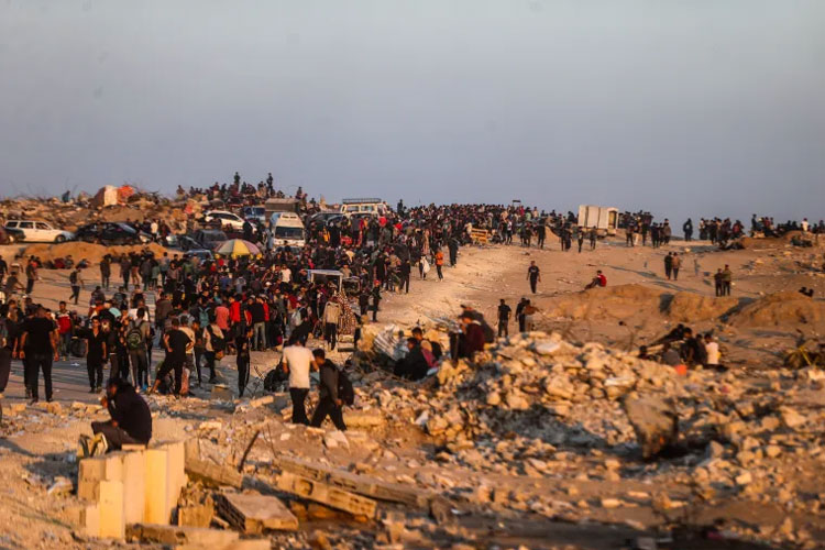 Israel tidak berhenti pada pemboman dan pembunuhan, tetapi juga membuat penduduk Palestina di Gaza kelaparan dan membunuh mereka yang mencoba mengakses makanan langka yang tersedia (FOTO: Al Jazeera)