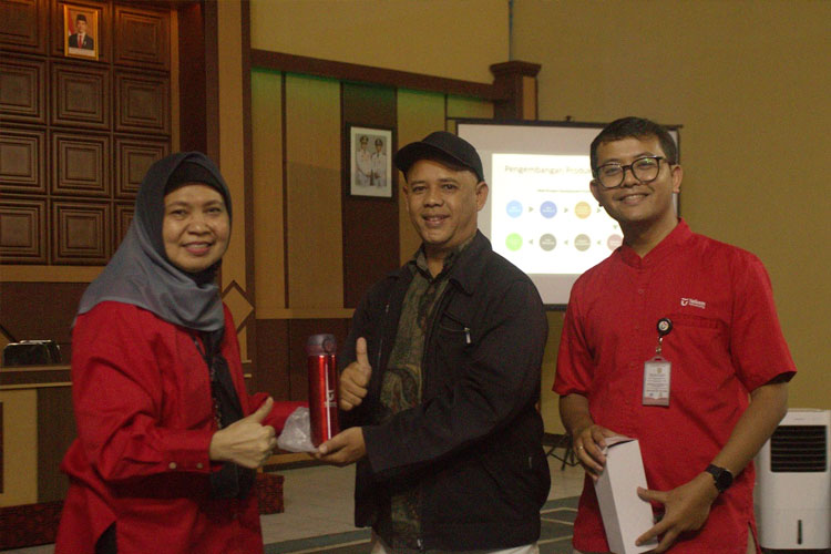 Pengrajin-Pandai-Besi.jpg