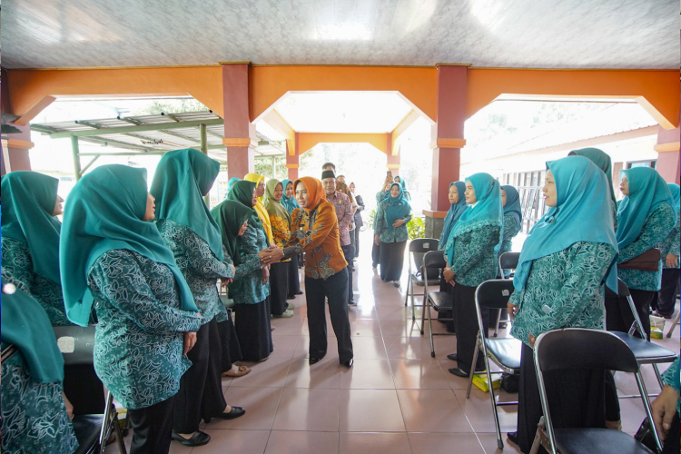 Wali Kota Mojokerto Ajak PKK Perkuat Ketahanan Keluarga