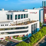 Bank Jatim Sukses Bukukan Laba Bersih Rp703 Miliar di Semester I 2025