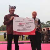 Peduli Bidang Kesehatan hingga Pendidikan, Bank Jatim Serahkan CSR ke Pemkab Bojonegoro