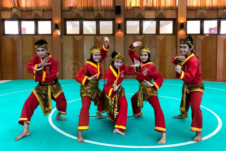 Tapak-SUci.jpg