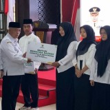 Bupati Malang Berikan Beasiswa Kuliah 125 Mahasiswa melalui Baznas Kabupaten Malang