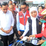 Suplai BBM di Jember Kembali Normal, Gubernur Jatim Bagikan Bensin Gratis Untuk Ojol