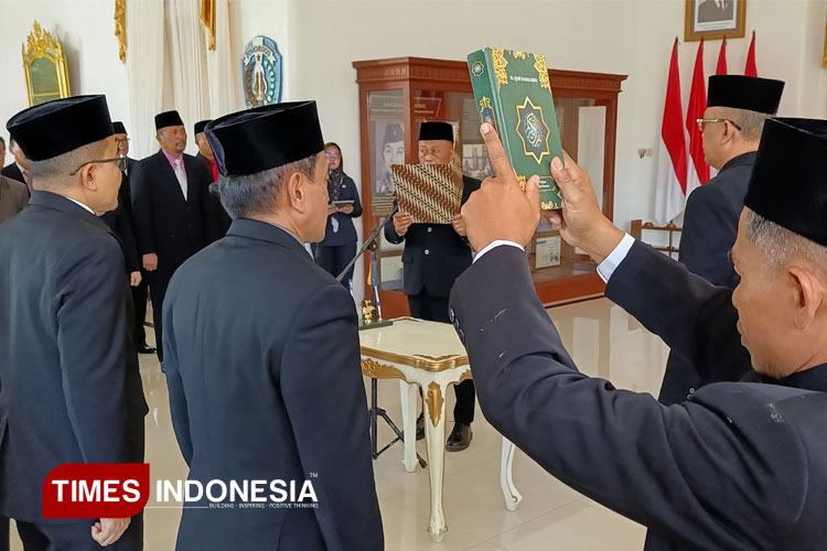 Penyegaran Nomenklatur, Bupati Ponorogo Kukuhkan Pejabat Bapperida