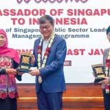 Gubernur Khofifah: ASN Jatim Terima Beasiswa Belajar dari Singapura, Demi Pelayanan Publik yang Lebih Baik