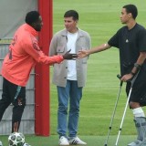 Jamal Musiala Masih Gunakan Penyangga Kaki, Bayern Munich Targetkan Pulih Akhir Tahun
