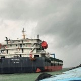 Peringatan BMKG: Gelombang Tinggi Berpotensi Terjang Perairan Maluku