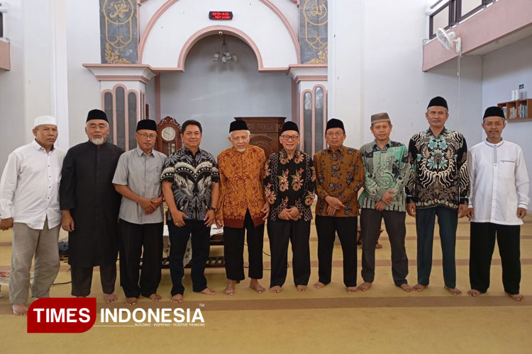 Pengajian-Jumat-uwg.jpg