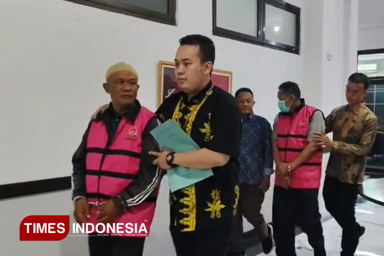 Slamet Setiawan dan Samsul Hadi Terpidana Korupsi Perumda Delta Tirta Dihukum 6 Tahun