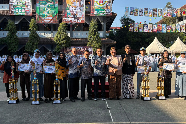 lomba-2.jpg