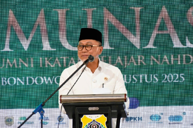 Di Munas MA IPNU, Zulkifli Hasan Guyon Soal Amnesti di Depan Kader PDIP Azwar Anas