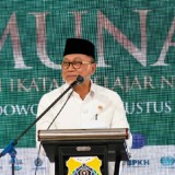 Di Munas MA IPNU, Zulkifli Hasan Guyon Soal Amnesti di Depan Kader PDIP Azwar Anas