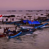 Laut Mengamuk, Puluhan Perahu Nelayan Cianjur Karam