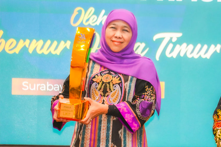 Jatim Cetak Sejarah Juara LKS Nasional Tiga Kali Beruntun, Gubernur Khofifah Sebar Bonus